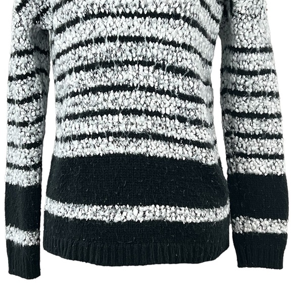 calvin KLEIN CHUNKY COZY STRIPED PULL-OVER WOMEN'S SWEATER - Picture 3 of 7